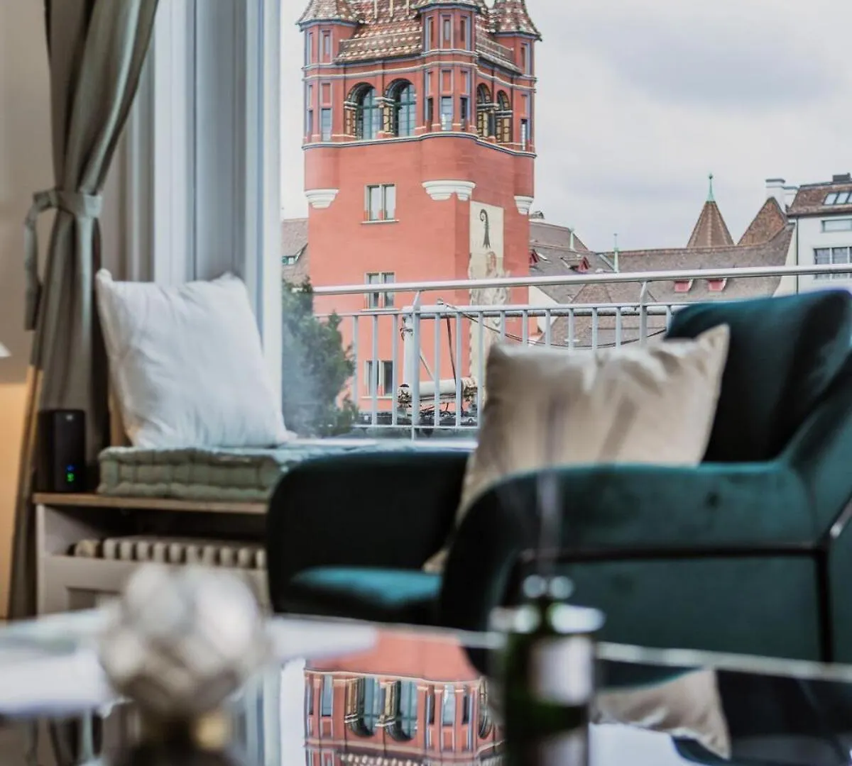 The Penthouse Basel Apartment 0*,  Switzerland